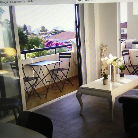 Appartement Moderne Pour 6 Adultes เบนัลมาเดนา ภายนอก รูปภาพ